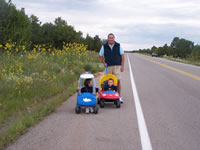 September 2006 Photos: A family walk.