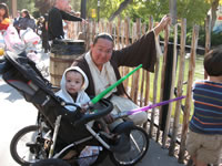 October 2006: Max and Chris as Jedi Knoghts at the Zoo Boo. 