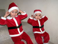 November 2006: Santas 