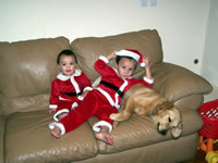 November 2006: Alex, Max and Jessie taking a break from the Santa photo shoot