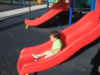 March 2007: Max loves slides!