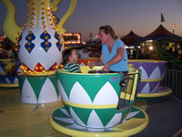 Sept 2007: Max and Cyndi on the teacups