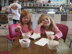 March 2008: Ashlyn and Peyton