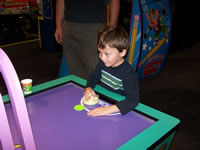 November 2007: Air hockey!